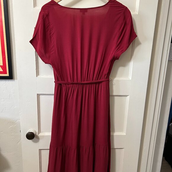 Torrid Red V-Neck tiered tea length dress - Picture 4 of 5